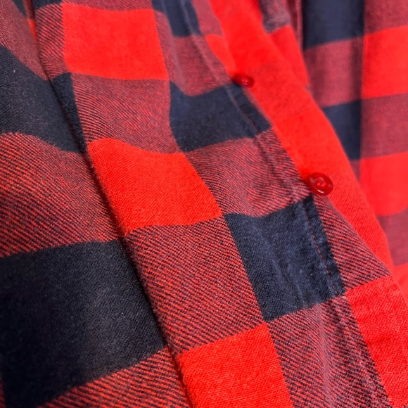 Sold Urban Renewal Flannel Top - Picture 6 of 6